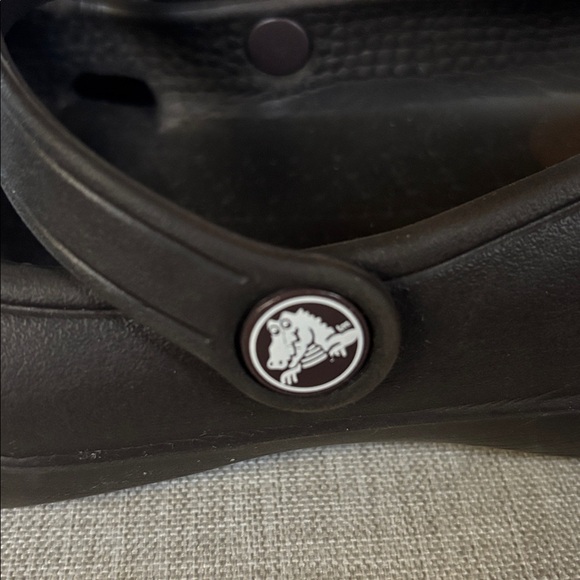 CROCS for Women size 8 - Picture 7 of 7